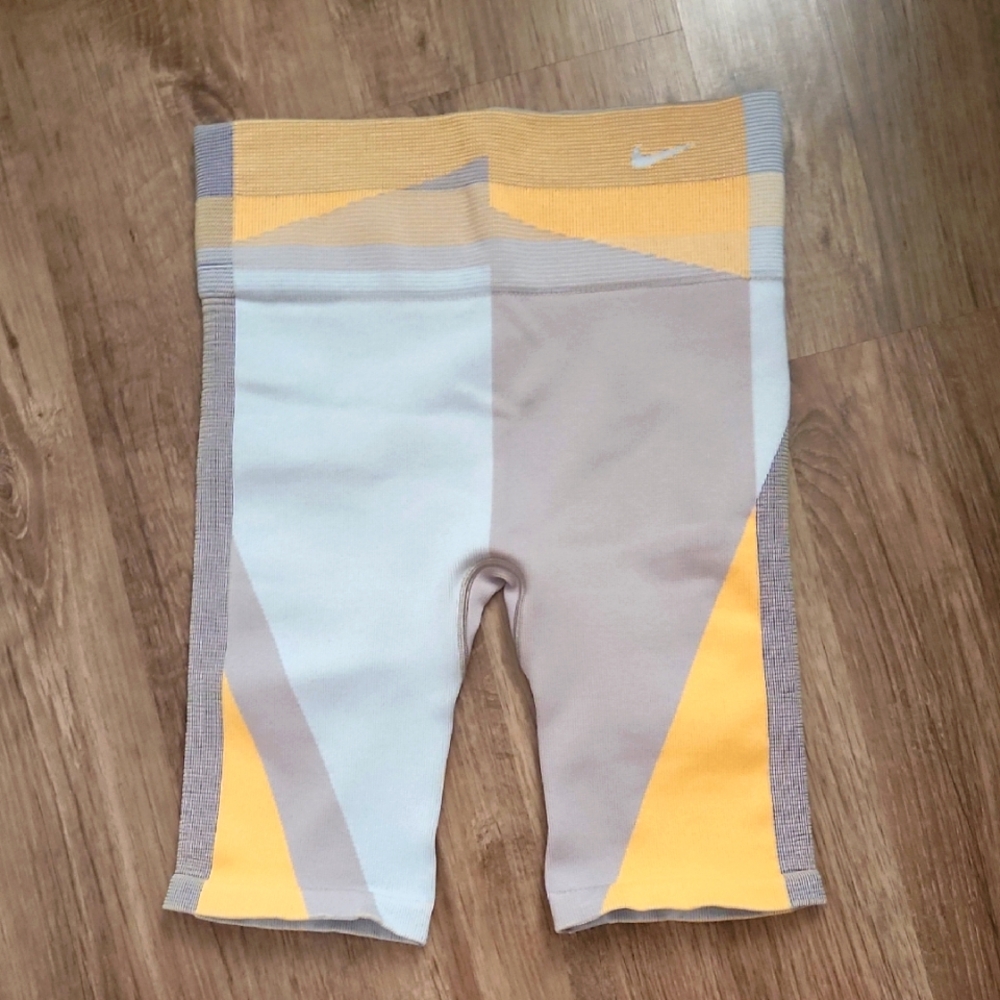 Nike Womens Shorts - Yellow, Gray, and Cream Size M